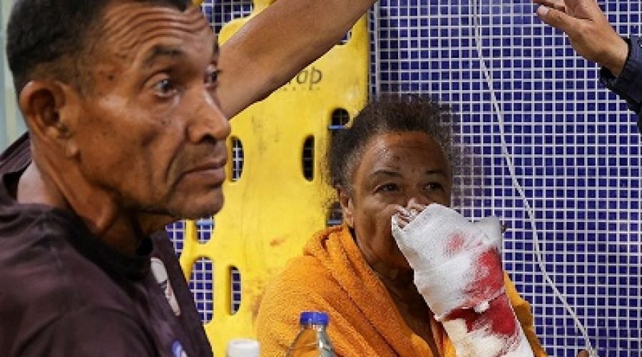 A-victim-receiving-treatment-at-the-Perez-Carreno-Hospital