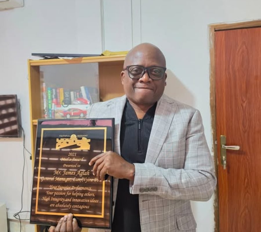 Jimmy_Aglah_award