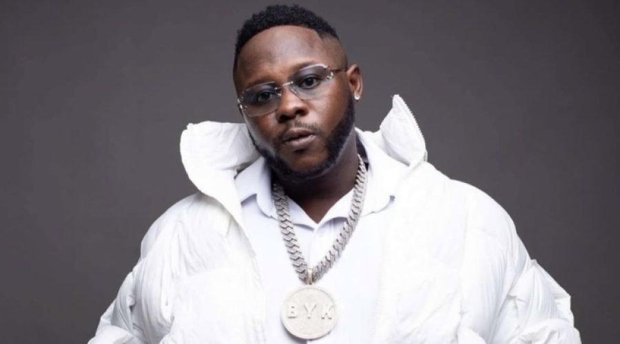 Medikal Gets All-Star Support at Beyond Kontrol 2025 Christmas Event