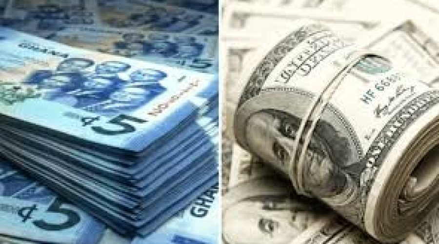 Ghana cedi falls to GH₵12.20 per dollar as heat rises