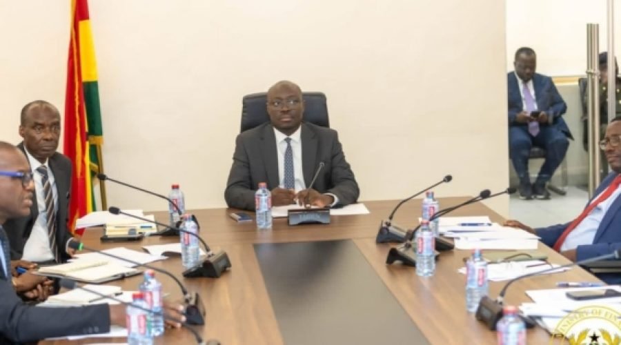 Finance Minister urges agencies to slash audit infractions