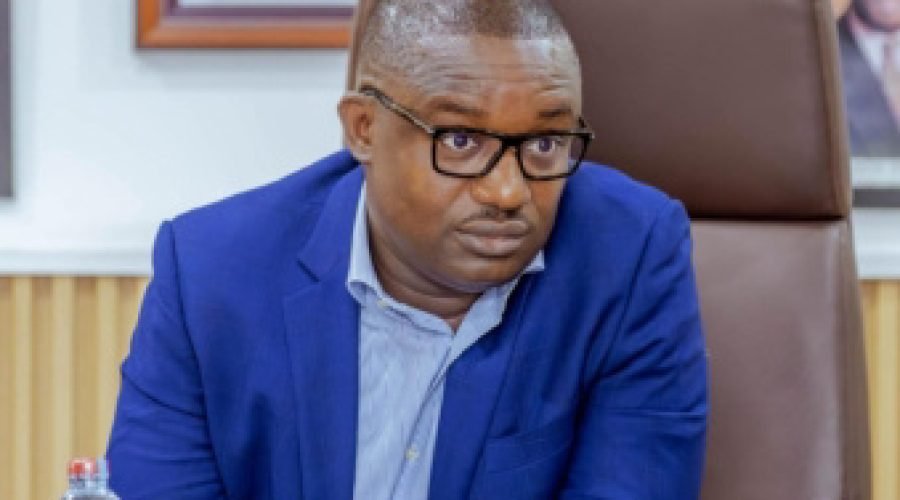 Government to Solve Power Distribution Challenges with Stakeholders