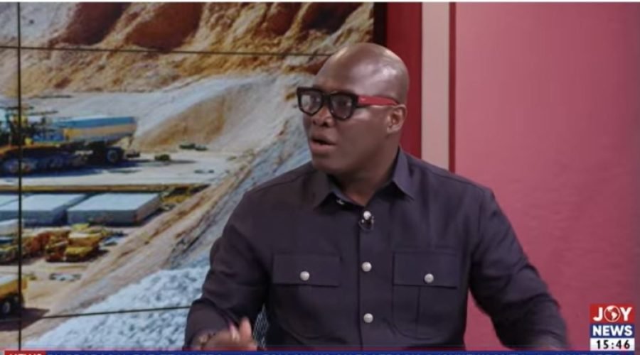 Lands Ministry Rejects Calls for Minister's Resignation