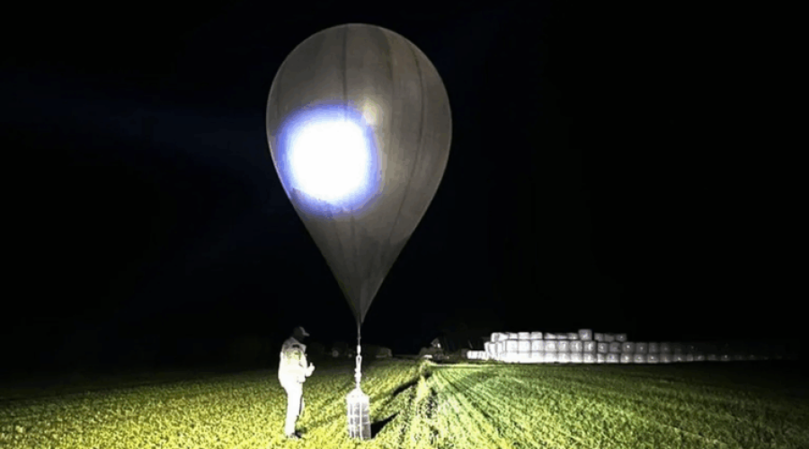 Lithuania Declares Emergency Over Belarus Balloons