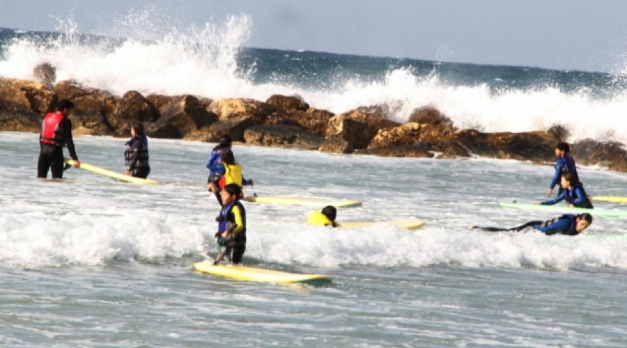 Busy Sunday Morning on Tel Aviv Beach – Photo Gallery