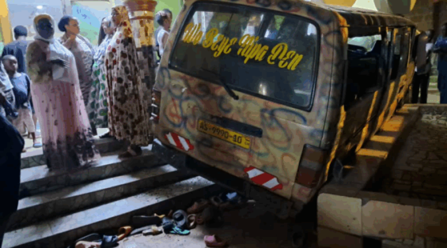 Trotro Crashes into Tafo Zongo Mosque After Brake Failure