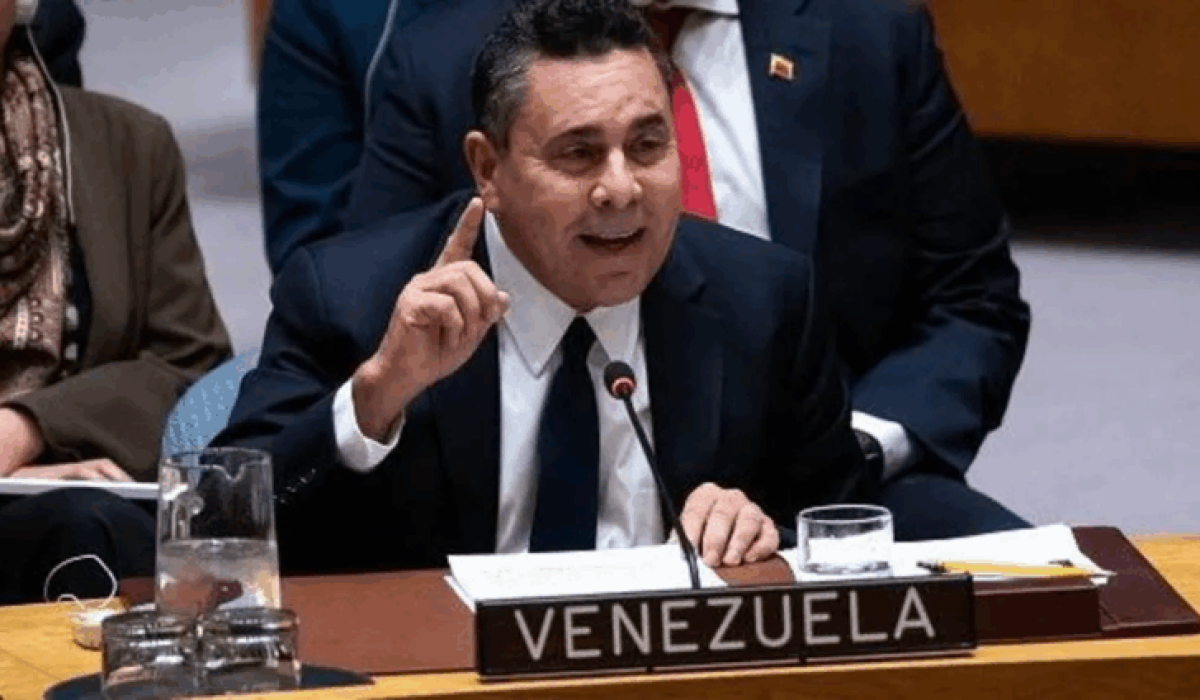 Venezuela Accuses US of Extortion Over Oil Tanker Seizure