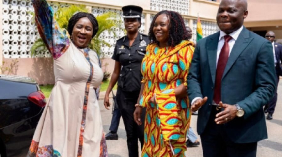 Vice President Praises Ministry on Decentralisation Reforms